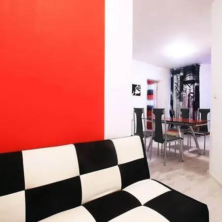 Apartment Modern Delux In Flowers&pool Private Complex Balchik