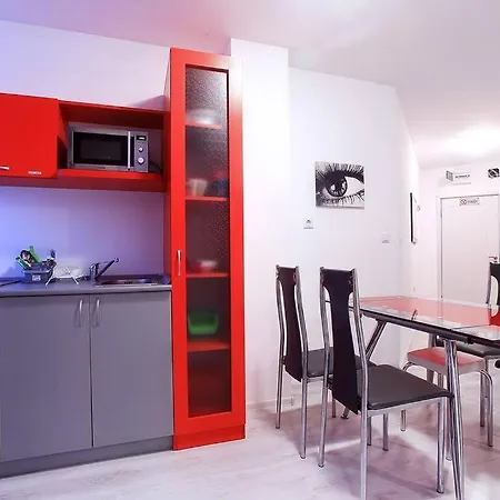 Modern Delux In Flowers&pool Private Complex * Balchik