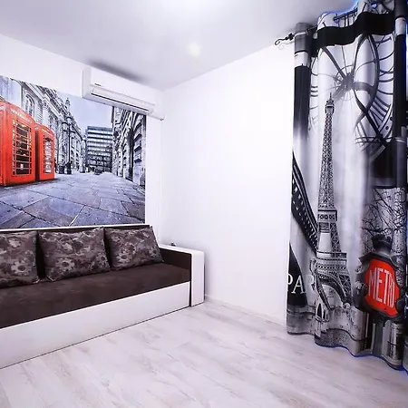 Modern Delux In Flowers&pool Private Complex Apartment *