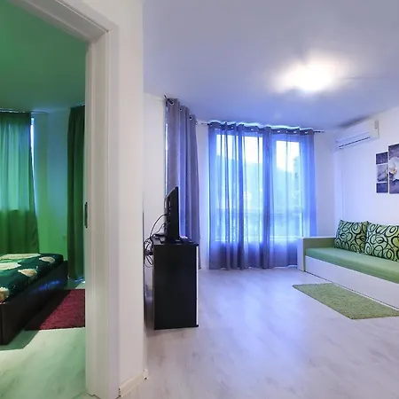 Modern Delux In Flowers&pool Private Complex Apartment