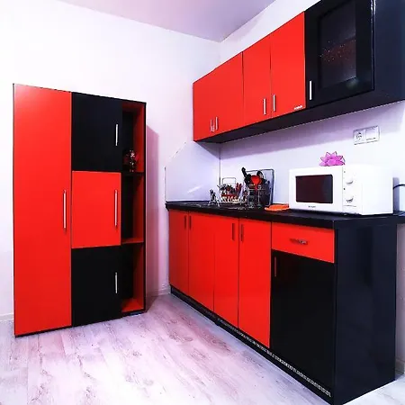 Modern Delux In Flowers&pool Private Complex Apartment