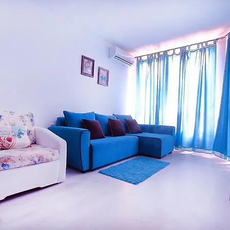 Apartment Modern Delux In Flowers&pool Private Complex Balchik