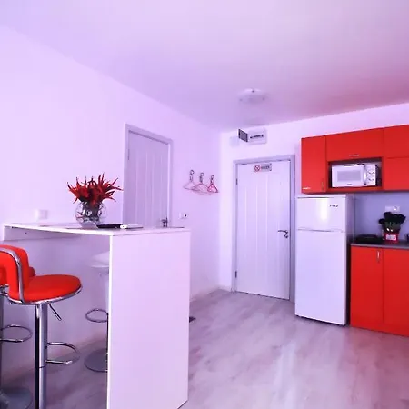 Apartment Modern Delux In Flowers&pool Private Complex Balchik