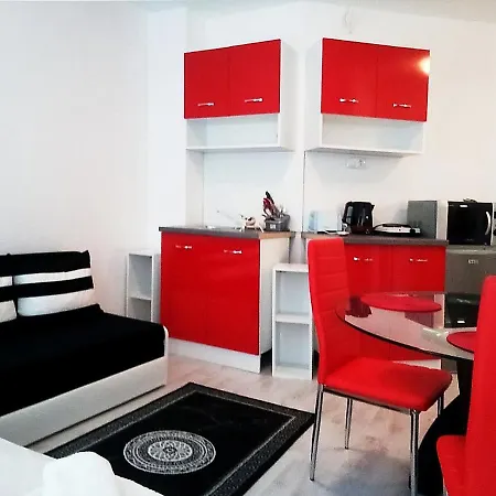 Modern Delux In Flowers&pool Private Complex Apartment