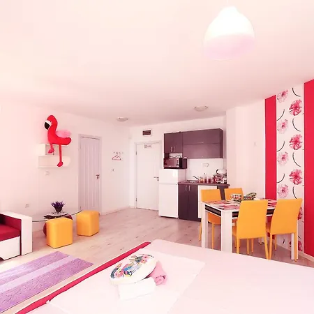 Modern Delux In Flowers&pool Private Complex Apartment *