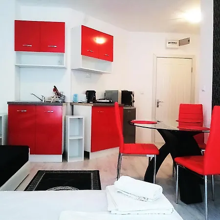 Modern Delux In Flowers&pool Private Complex Apartment