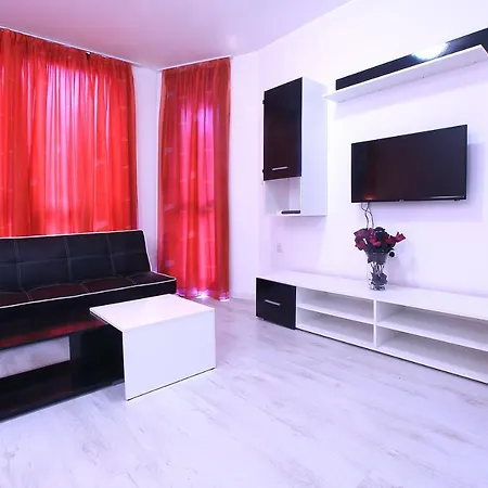 Modern Delux In Flowers&pool Private Complex Balchik