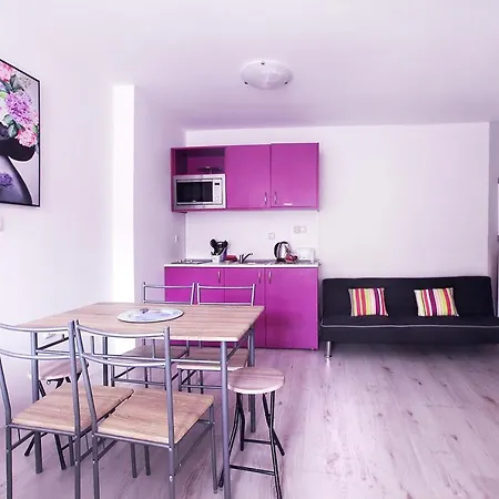 Modern Delux In Flowers&pool Private Complex Apartment