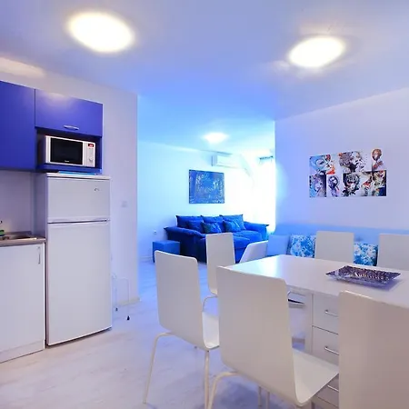 Apartment Modern Delux In Flowers&pool Private Complex Balchik